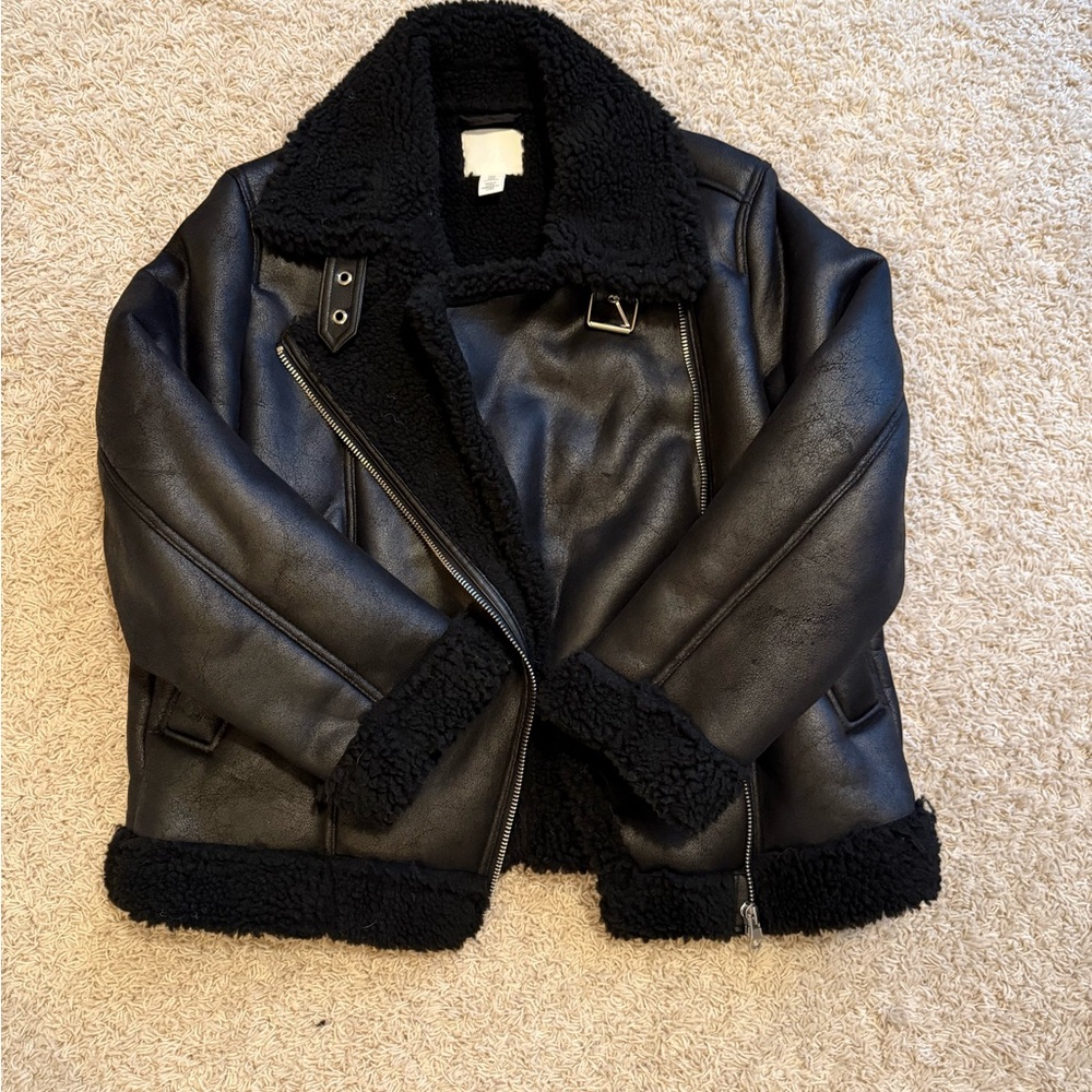 Women's H&M Black Shearling Jacket